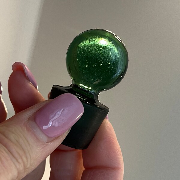 Vintage Green Glass Stopper, Vintage Green Black Bottle Stopper, Perfume Bottle Stopper, Round Flat Bottle Stopper, Glass Bottle Stopper