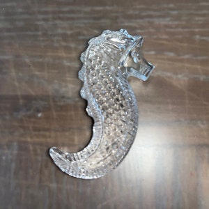 Waterford Society 2004 Seahorse, Waterford Seahorse Paper Weight, Waterford Society Seahorse, Clear Crystal Schreibtischzubehör, Waterford Mint