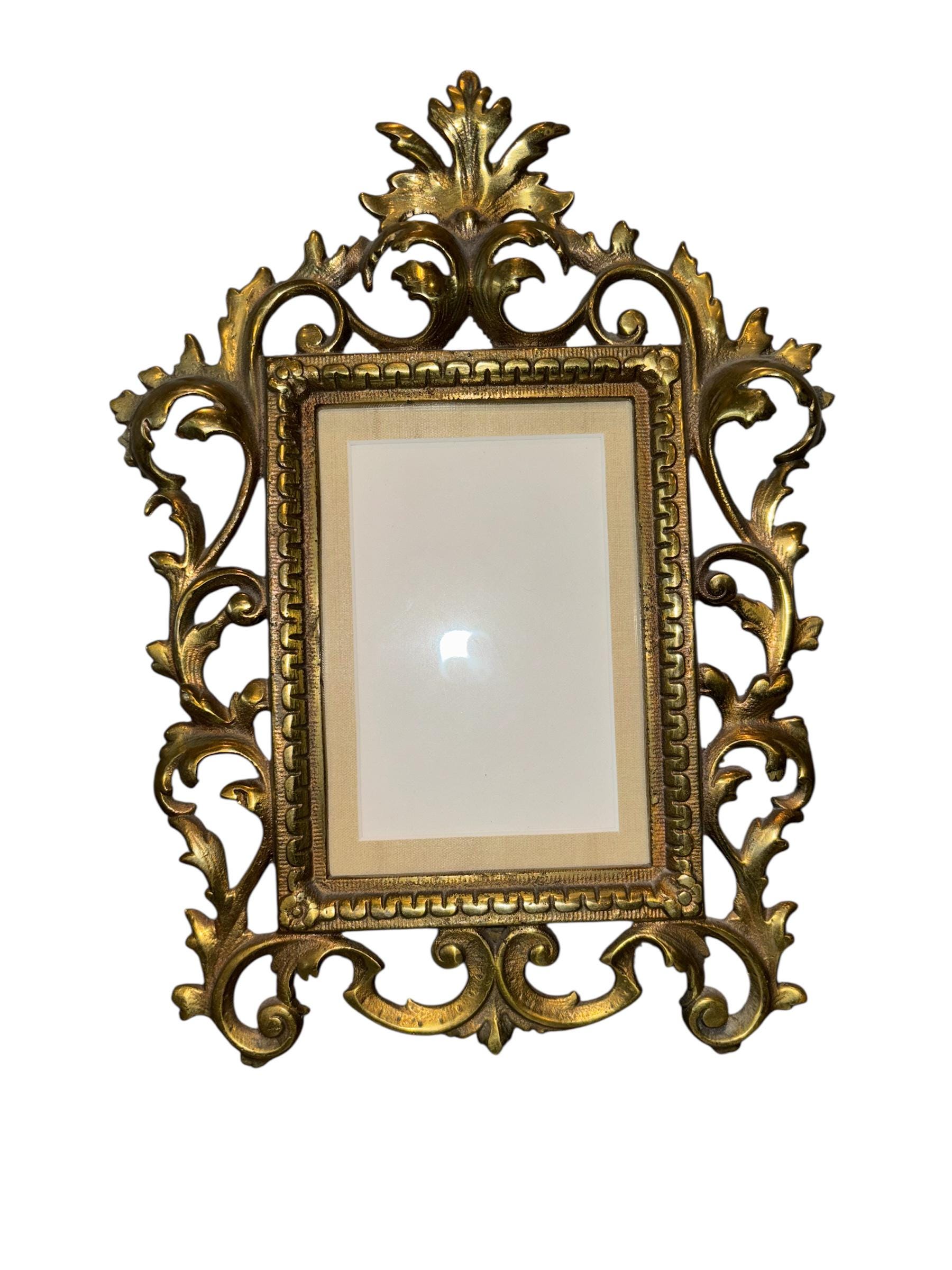 Antique Victorian Rococo Frame With Easel, Art Nouveau Photo 3 1/2