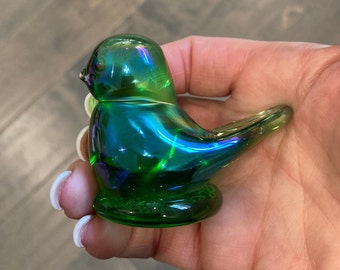 Vintage Iridescent Green Bluebird, Leo Ward 1981 Sunny Day Bird, Green Carnival Glass Bird Paperweight, Signed Glass Bird, Leo Ward 1981