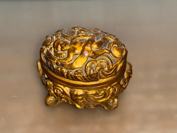 Antique French Gilt Bronze Trinket Box, Antique Bronze Art Nouveau Pill Box, Gold Gilt Hinged Box, Antique Gold Cherub Box, Antique Box 129