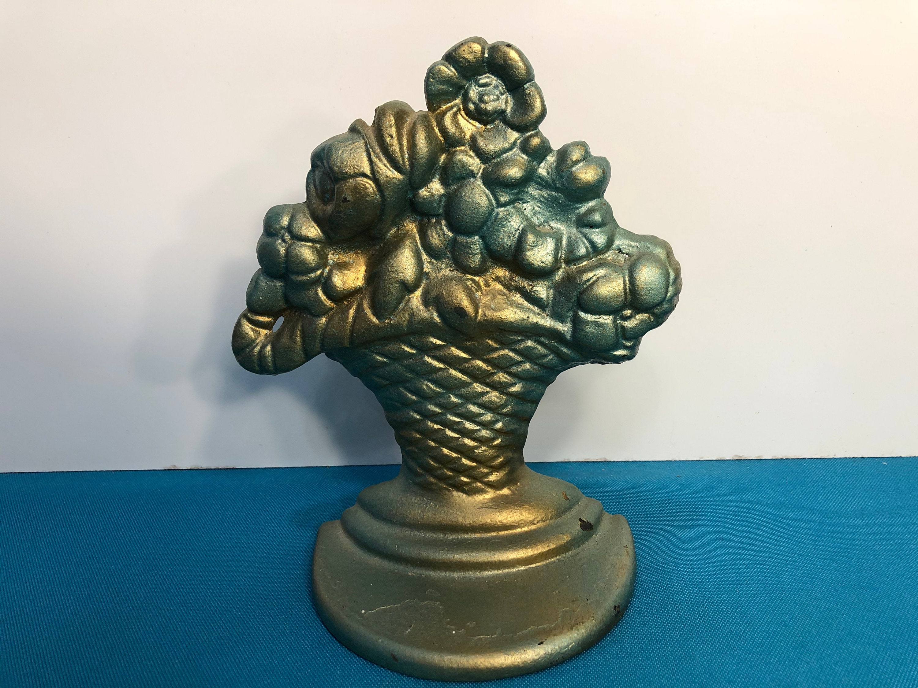 Antique Cast Iron Fruit Basket Door Stop (JAS) Antique Cast Iron Fruit Basket Door Stop (JAS)