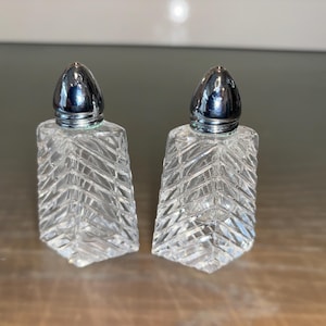 2 Vintage Japan Salt Shakers, Made in Japan Crystal Salt Pepper, Vintage Crystal Salt Pepper Shakers, Hand Cut Crystal Salt Shakers, Good