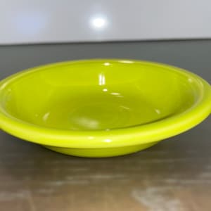 Vintage Fiesta Berry Bowl, Fiesta USA Lime Green Small Bowl, Fiesta Lime 5&quot; Bowl, Homer Laughlin Fiesta Lime Green, Mint