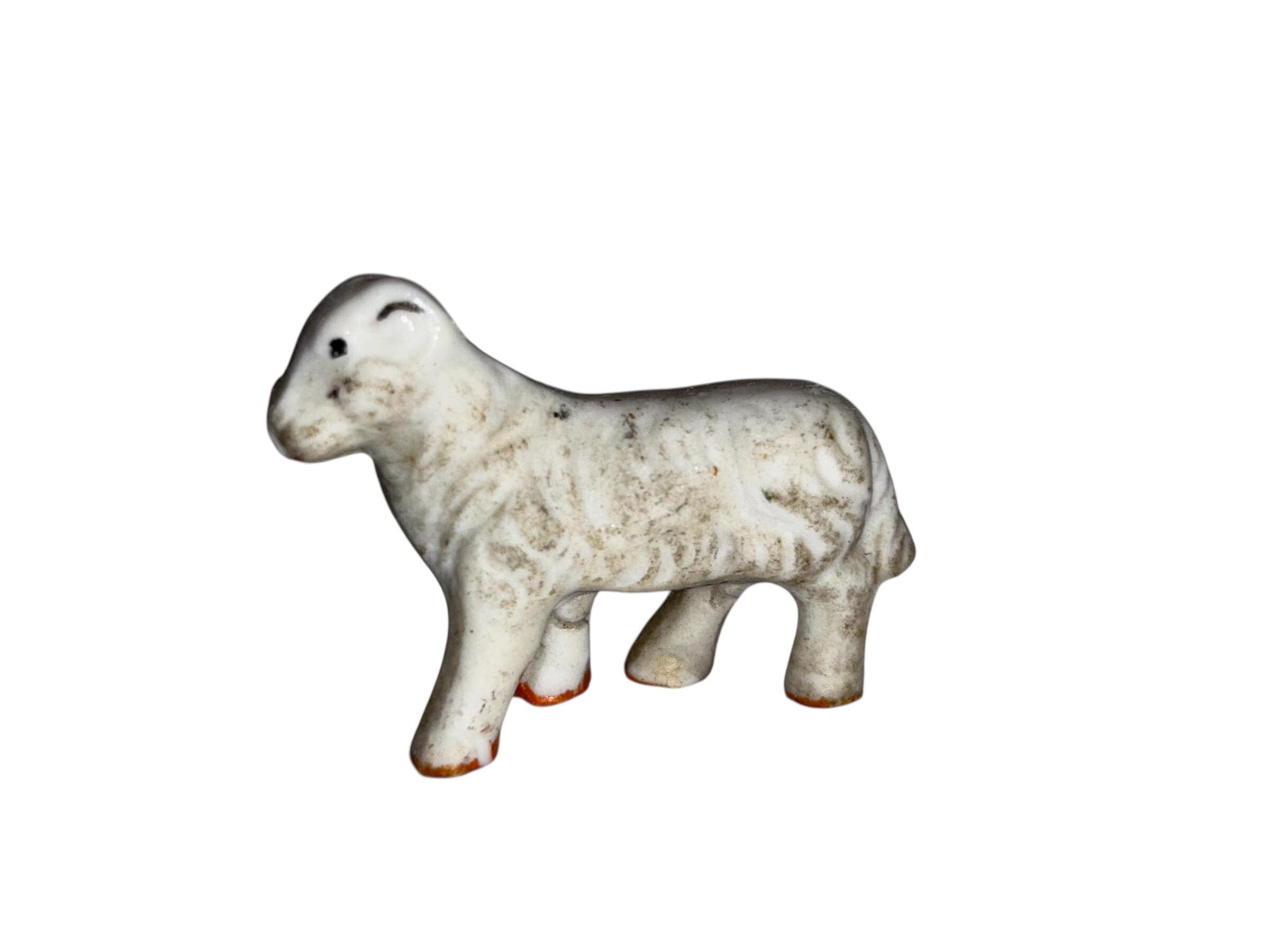 【プップ さま】* antique sheep ✵ * 鈴をつけた小さな 羊さん プップ さま】* antique sheep ✵ * 鈴をつけた小さな 羊さん