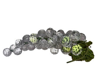 Vintage Small Grape Cluster, Mid Century Round Faceted Grape Cluster, Acrylic Grape Cluster, Clear Plastic Grapes,Wired Grape Vine Felt Leaf