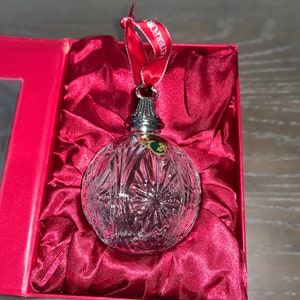 Waterford 2014 Annual Ball Ornament, Waterford 2014 Ornament Ball with Ribbon, Waterford 164593, Waterford Ball Ornament, Mint, in the Box