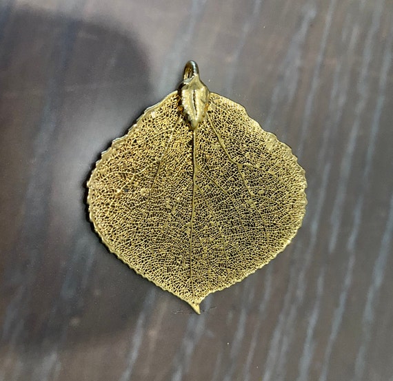 Pendentif Ancien Or 18k En Forme De Feuille Ciselée - Collier Mi-long Occasion