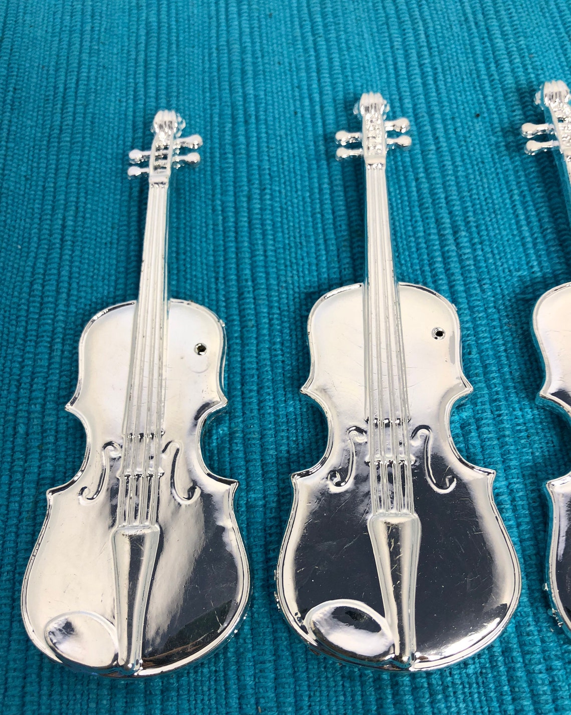 5 Vintage Chrome Violin Ornament Vintage Musical Ornaments Etsy