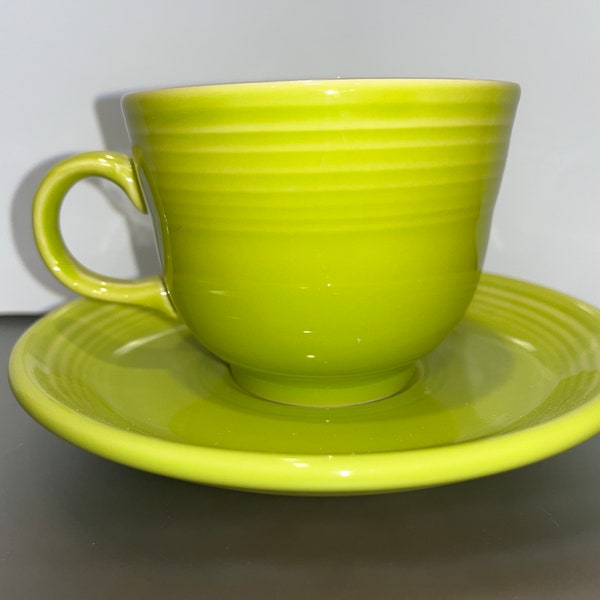 Vintage Fiesta Lime Cup and Saucer, Fiesta USA Lime Green Coffee Cup, Fiesta Lime Tea Cup, Homer Laughlin Fiesta Lime Green Cup Saucer, Mint