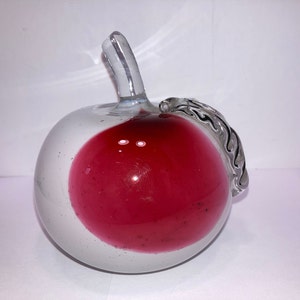 Vintage White Cranberry Glass Apple Paperweight, Cranberry Glass Apple Figure, Applied Glass 4&quot; Apple applied Leaf Stem, Mint
