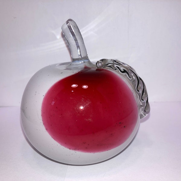 Vintage White Cranberry Glass Apple Paperweight, Cranberry Glass Apple Figure, Applied Glass 4" Apple applied Leaf Stem, Mint