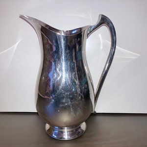 USAで購入ドイツ製ビンテージガラスピッチャーシルバー/シルバープレート