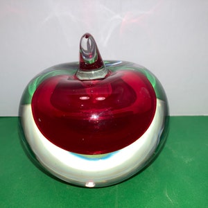 Vintage Encased Apple Paperweight, Encased Glass Red Apple Paperweight, Red Clear Apple Clear Stem, Encased Red Clear Apple Paperweight,Mint
