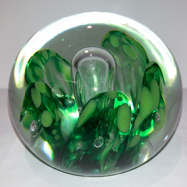 Kerry Zimmerman 95 Paperweight, Green Flower Paperweight, Bubble Glass Green Paperweight, KZ Green Paperweight, Bubble Paperweight, Mint