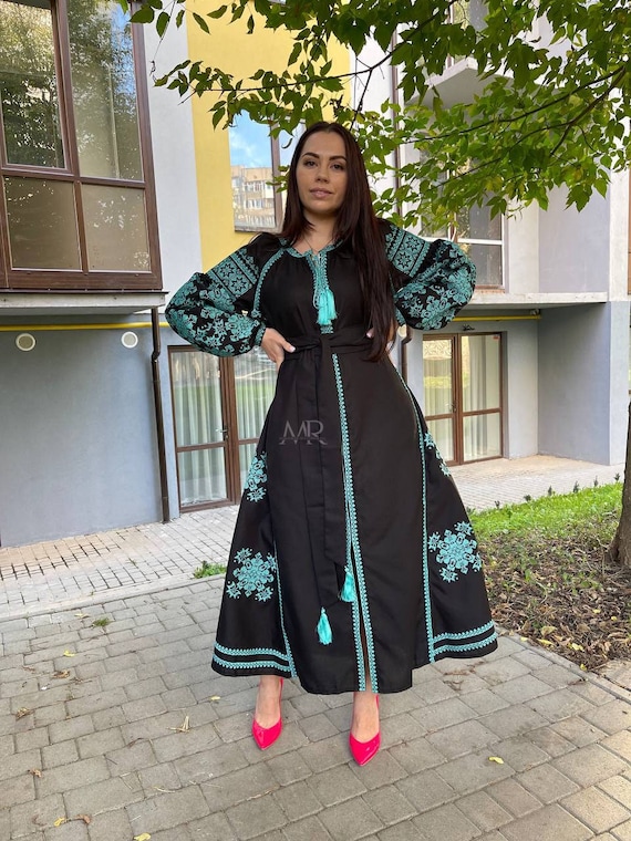 Long Sleeve Black Floral Embroidered Maxi Dress Women's Floral Printed Long  Sleeve Mexican Dress Vintage Crew