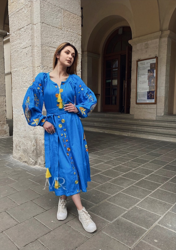 sachin and babi light blue dress ZAPAKA Women Elegant White Graduation Dress with Lace-up Back Pleated A  Line Tulle Commencement Dress main image 0
