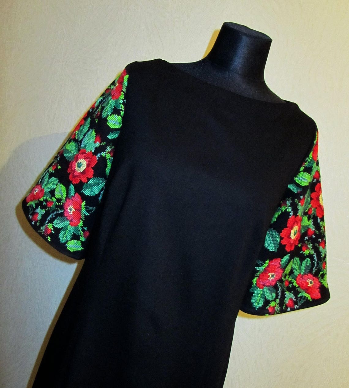 Artisanal Embroidered Dress 100% Cotton Black 601976 main image 1
