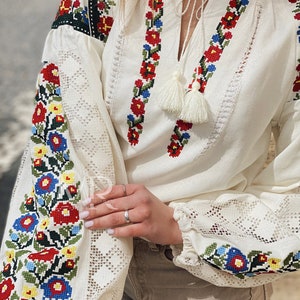 White floral blouse Ukrainian embroidered shirt with flowers Vyshyvanka top with traditional flower embroidery image 5