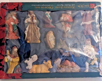 Vintage Nativity Set 12 Pieces Handpainted Fine Porcelain from Holiday Collection