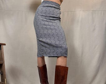 Falda tubo midi con estampado floral micro vintage de los años 90