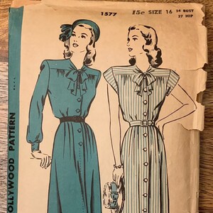 40s Hollywood 1577 Dress Pattern