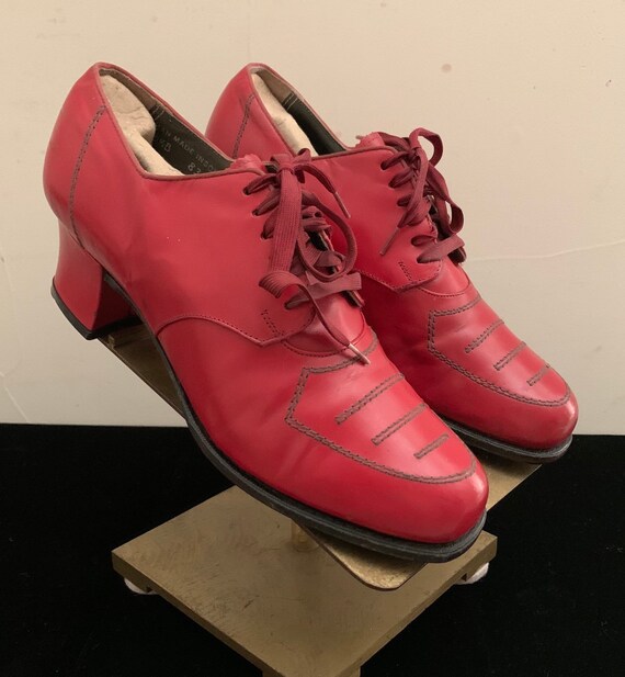 Vintage 30s 40s Red Lace Up Oxford Heels