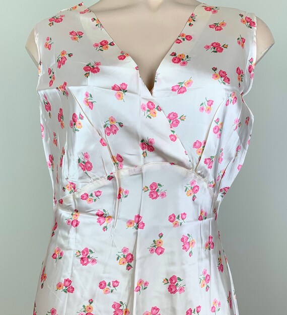 Vintage 30s 40s Floral Satin Nightgown Negligee