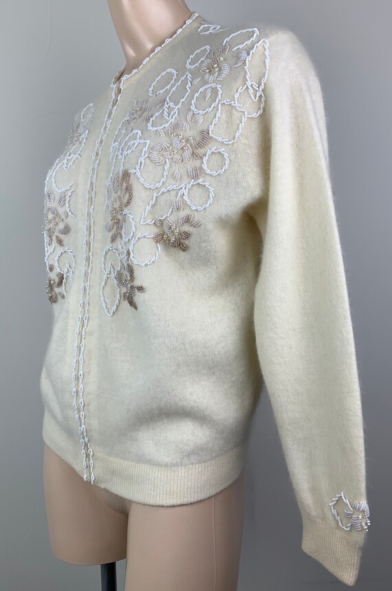 Vintage 50s Cream/White Beaded Cardigan Sweater - image 5