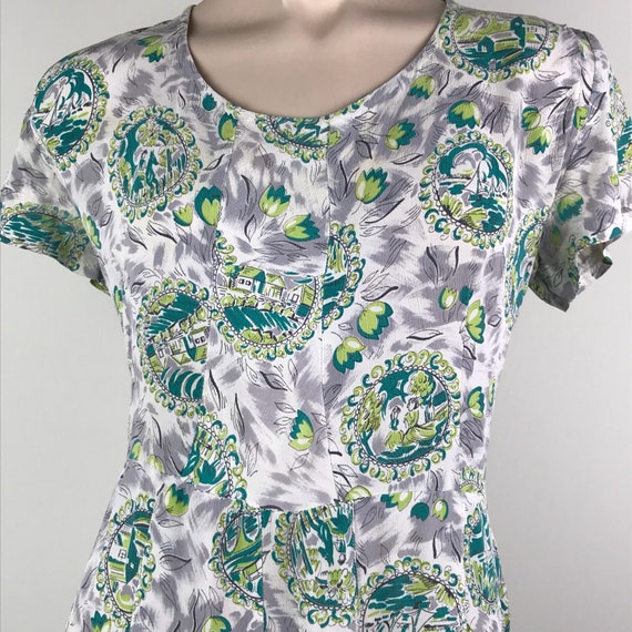 Vintage 40s Rayon Crepe Novelty Print Dress