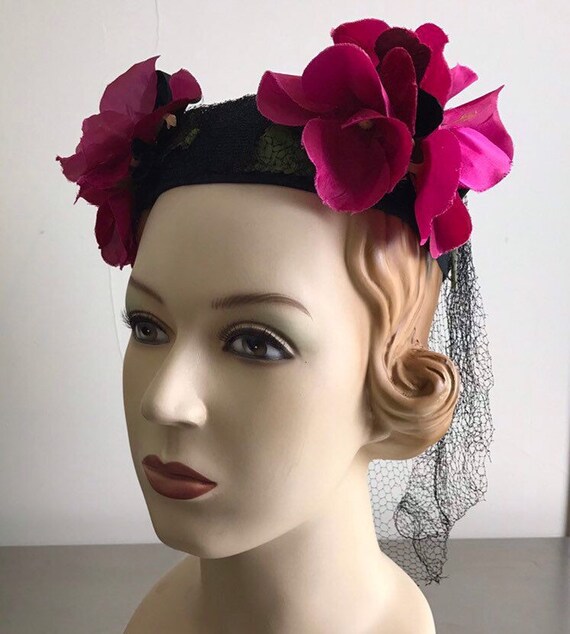 Vintage 30s Black Straw Hat With Hot Pink Flowers
