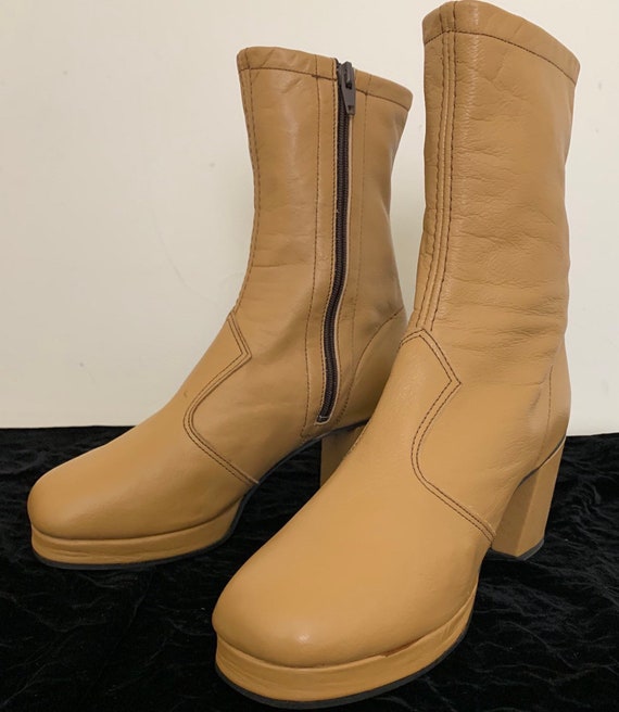 Deadstock Vintage 70s Tan Leather Platform Boots
