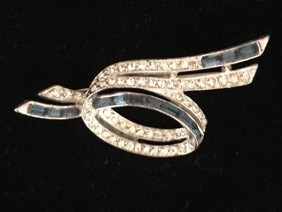 Vintage 30s/40s Art Deco Rhinestone Brooch Pin