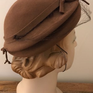 Vintage 40s Fur Felt Wide Brim Hat With Feathers image 4