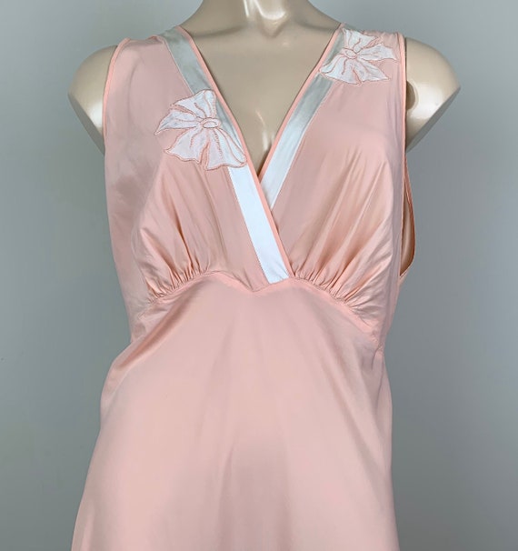Vintage 40s Barbizon Pink Rayon Negligee Nightgown