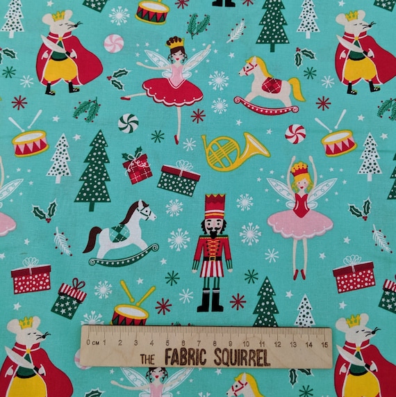 Blue Nutcracker Christmas Craft Fabric Themed Patchwork fabric 100/% Cotton 112cm