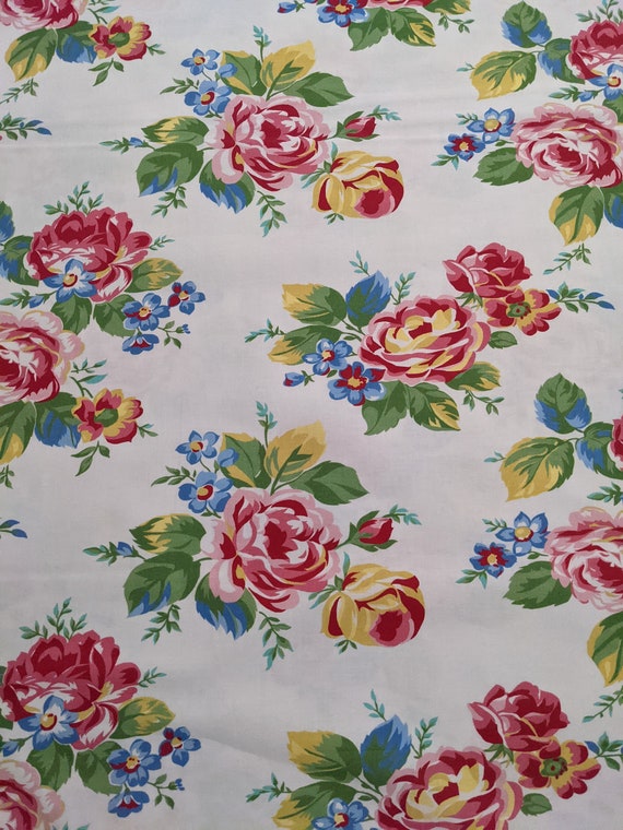 Riverbend: Dried Florals in Rose Riverbend: Dried Florals in Rose