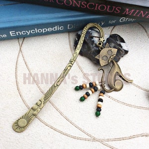 Bookmark with cat, beaded bookmarks, cat bookmark, bronze cat bookmark, catlover gift, book accessories
