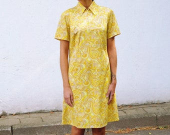 70s Mod Vintage Yellow Shirt Dress Short Sleeve Dress, Pointed Collar Shift Dress, Button Down A-Line Retro Knee Length Dress Boho XS - M
