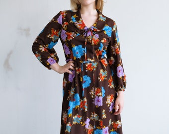 Vintage 60s 70s Elegant Floral Dress Belted Knee Length Midi Dress Big Collar Brown Multicolor Retro A Line Boho Dress Long Sleeve Size M