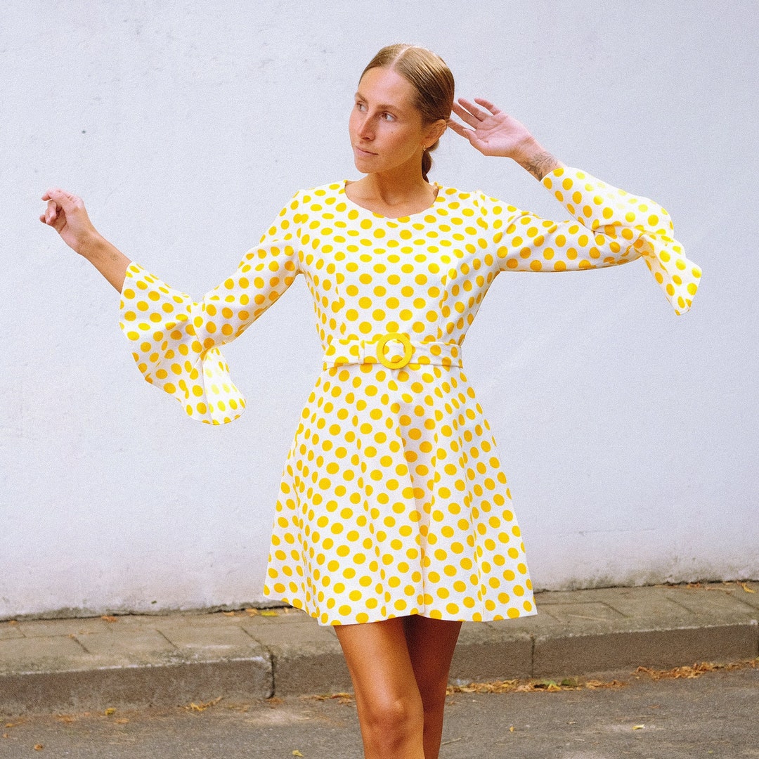 Vintage Polka Dot Dress 60s 70s Yellow White Skater Mod Dress Cute