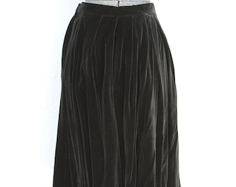 50's black velvet skirt small size
