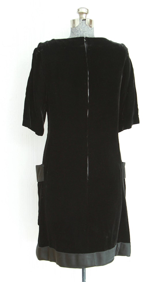 60's Christian Dior mini velvet black dress LBD m… - image 2