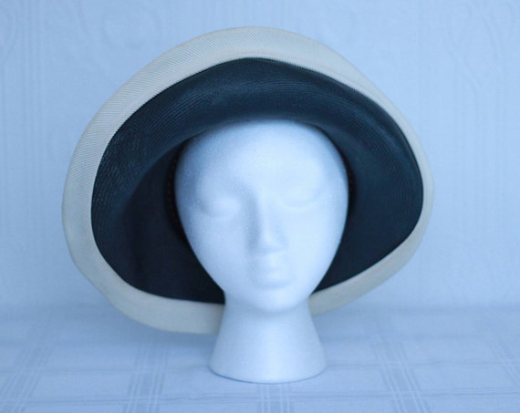 Mr John 60's navy and white straw hat - image 1