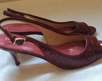 Vintage style never worn Kate Spade patent alligator heels pumps, size U.S. 9 or 9.5, European 40