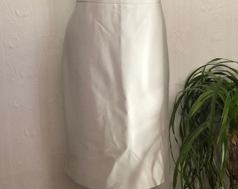 New without tags - Hugo Boss pearl grey pencil skirt, size 12 US