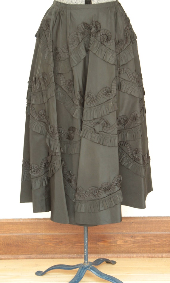 New look 50's taffeta black skirt