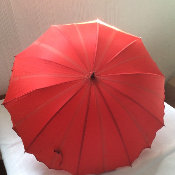 30's or 40's parasol, red, not perfect