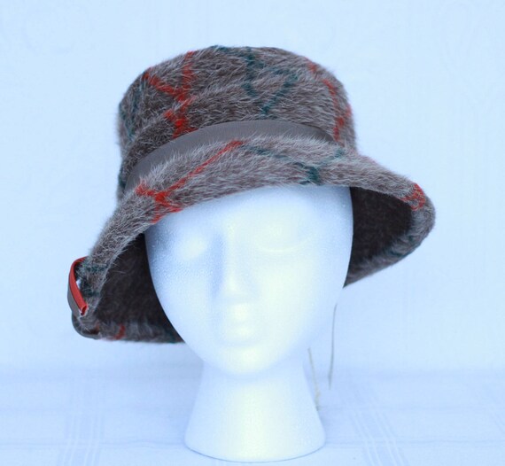 Deadstock never worn 60's Christian Dior hat