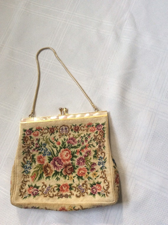 70's or early 80's tapestry handbag with shell an… - image 2